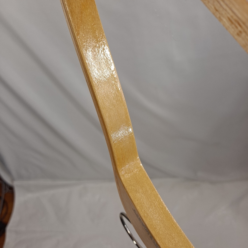 Intercontinental Hotel Paris Wooden Hanger - Picture 6 of 12